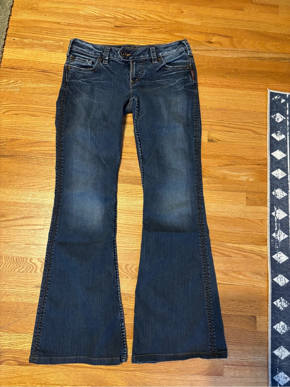 Silver Jeans Tuesday22 size 28/31